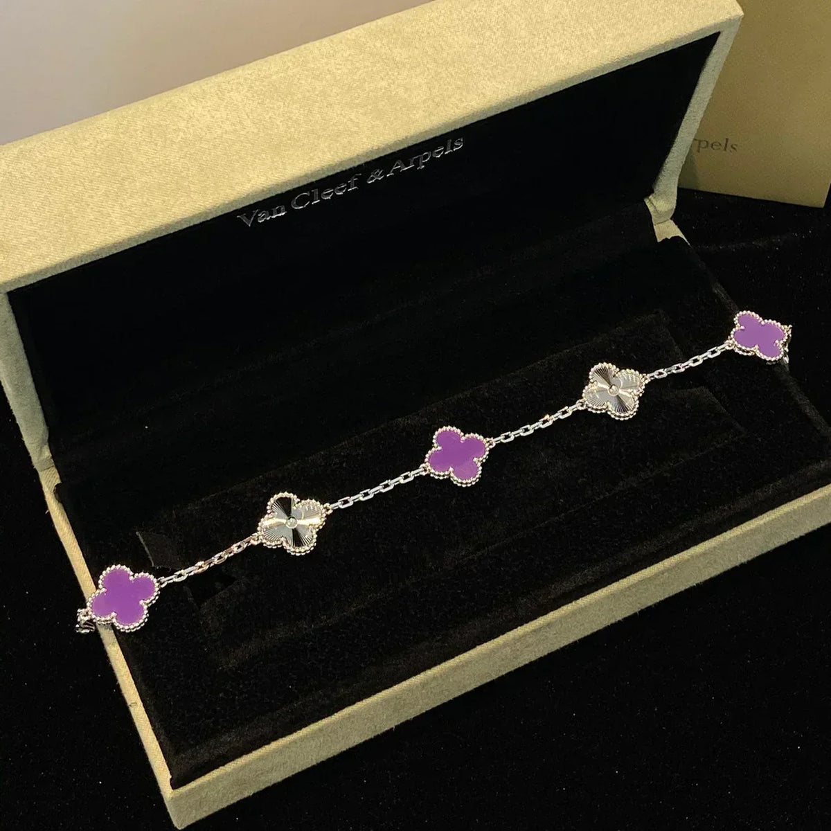 [⭐Glow Muse] CLOVER 5 MOTIF VIOLET BRACELET COLLECTION