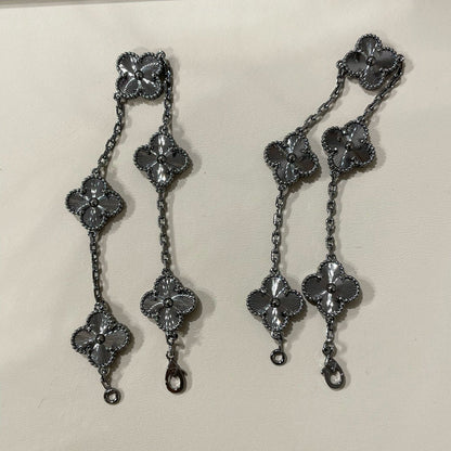 [Glow Muse]CLOVER 5 MOTIF BLACK BRACELET