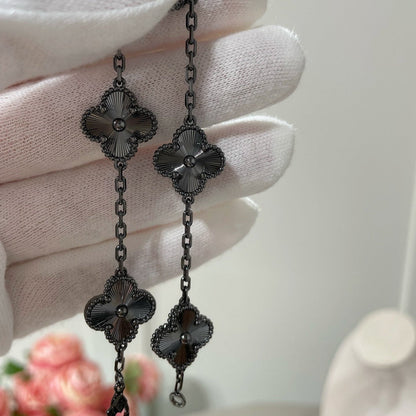 [Glow Muse]CLOVER 5 MOTIF BLACK BRACELET