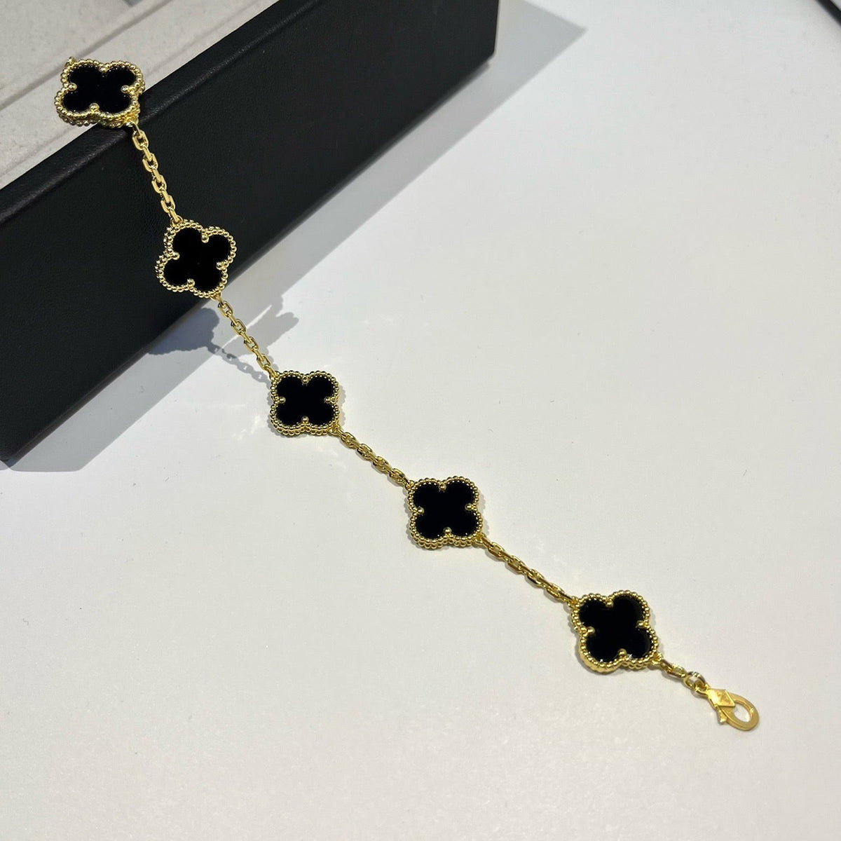 [⭐Glow Muse] CLOVER 5 MOTIF ONYXS BRACELET COLLECTION