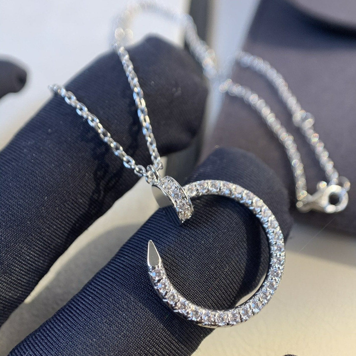 [Glow Muse]JUSTE NECKLACE SILVER DIAMONDS