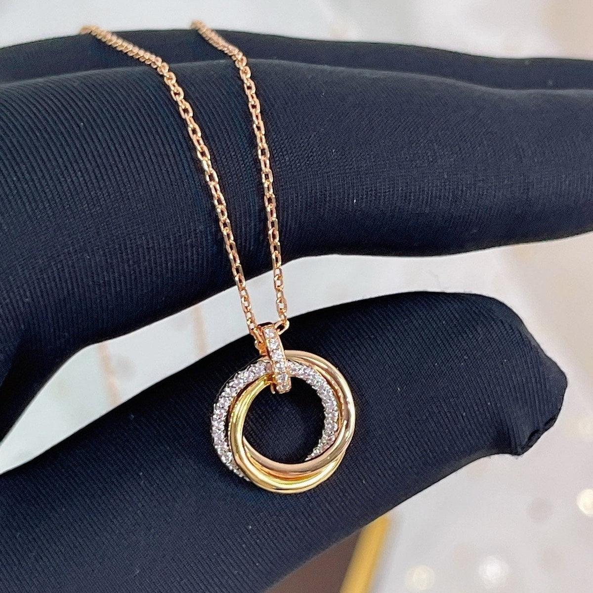 [Glow Muse]TRINITY NECKLACE SILVER GOLD PINK GOLD DIAMONDS