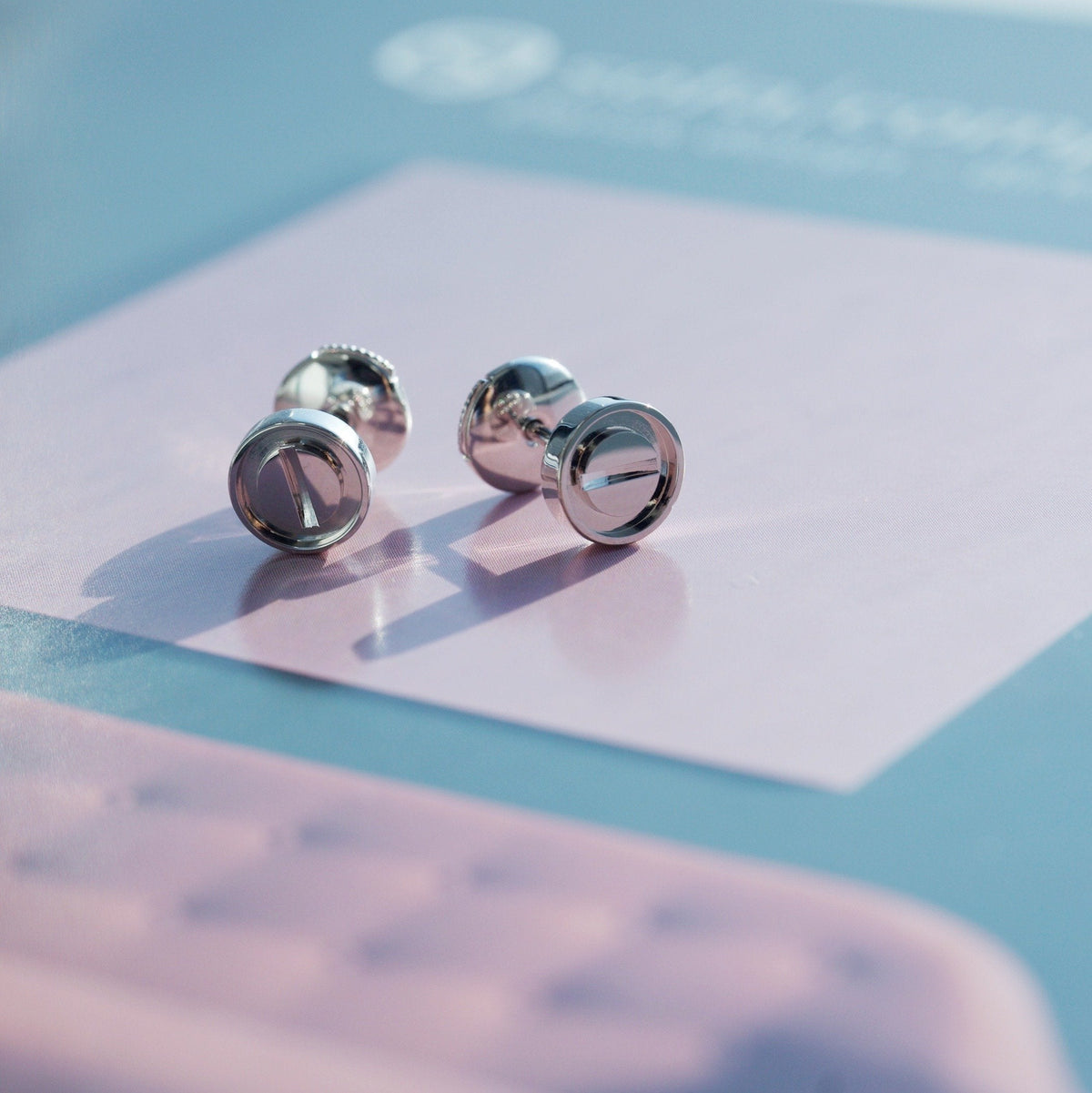 [Glow Muse]LOVE EARRINGS SILVER 10MM