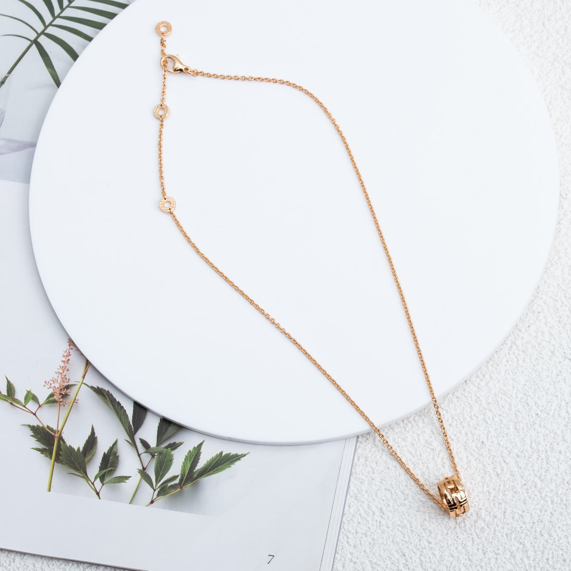 [Glow Muse]PARENTESI NECKLACE PINK GOLD