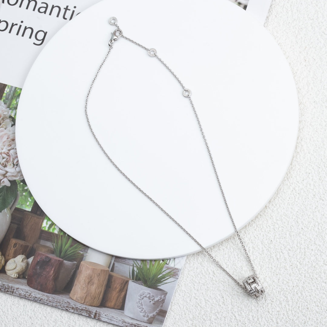 [Glow Muse]PARENTESI NECKLACE SILVER DIAMOND
