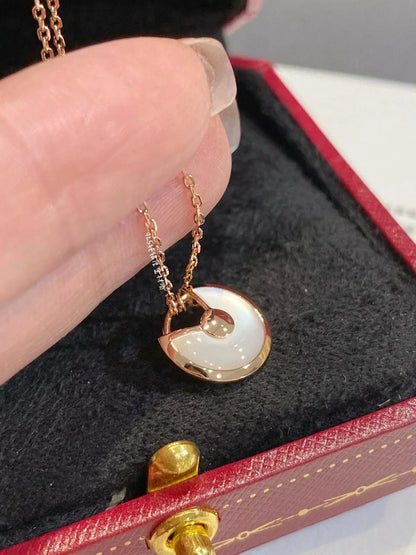 [Glow Muse]AMULETTE ROSE GOLD MOP NECKLACE