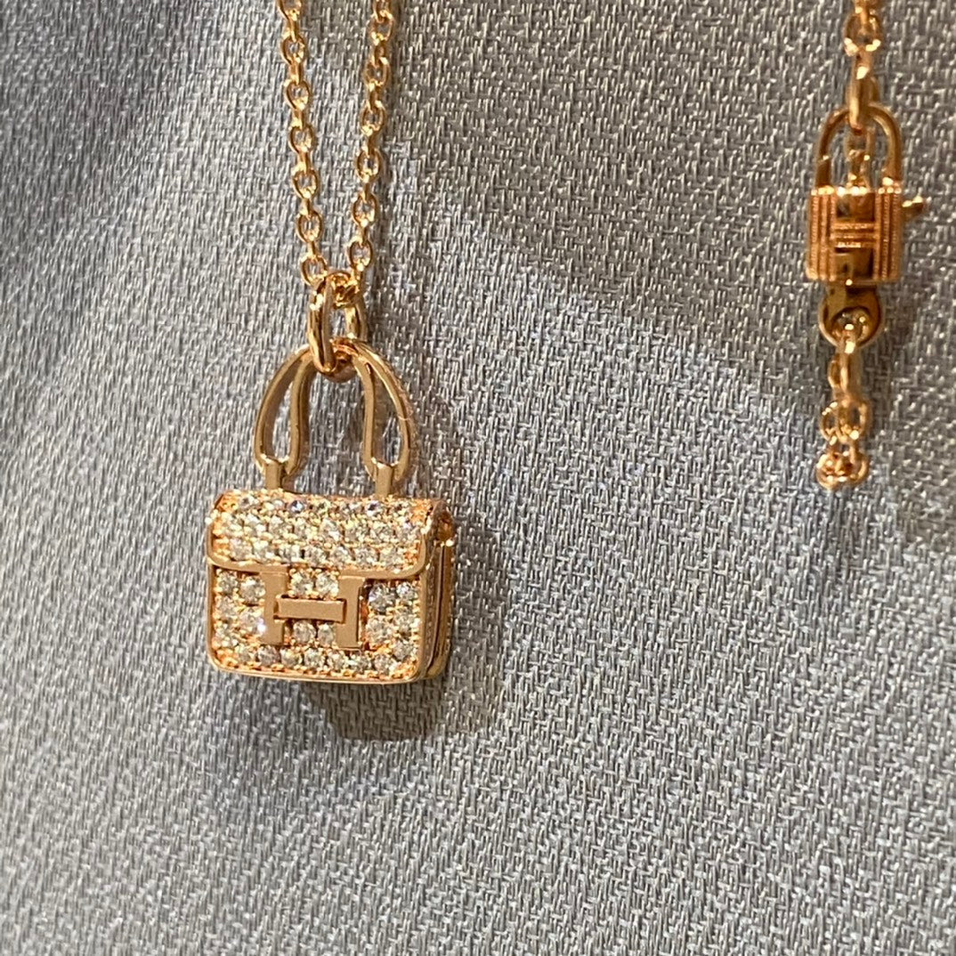 [Glow Muse]CONSTANCE PEDANT DIAMOND NECKLACE