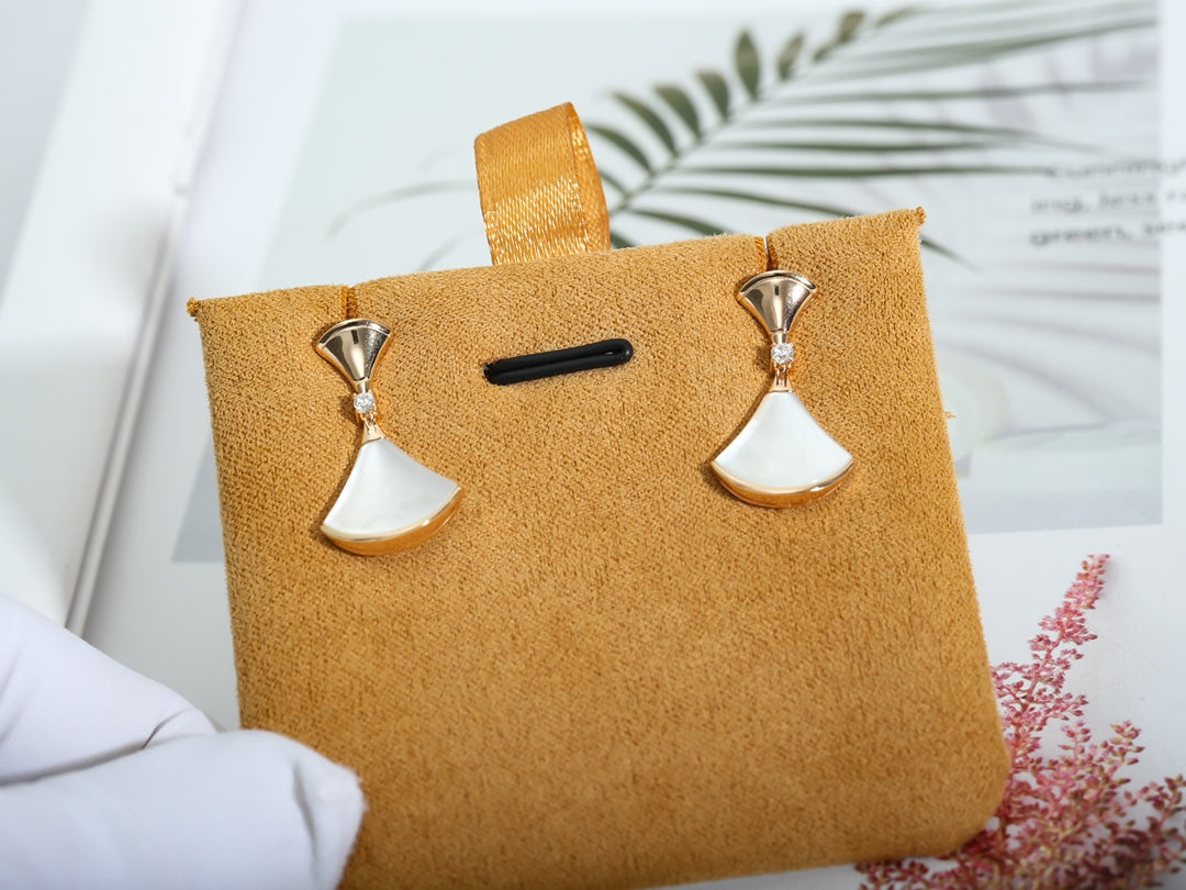 [Glow Muse]DREAM MOP PINK GOLD EARRINGS