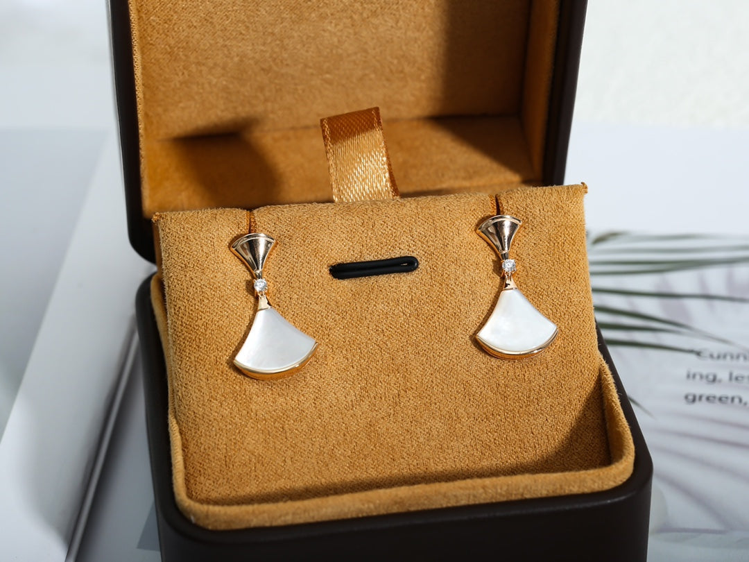 [Glow Muse]DREAM MOP PINK GOLD EARRINGS