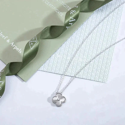 [Glow Muse]CLOVER  15MM DIAMOND LASER NECKLACE SILVER