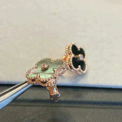 [Glow Muse]CLOVER MEDIUM 1 MOTIFS GRAY MOP  DIAMOND EARRINGS