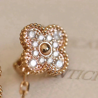 [Glow Muse]CLOVER MEDIUM 1 MOTIFS FUll DIAMOND EARRINGS