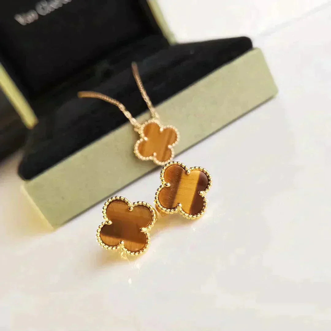 [Glow Muse]CLOVER MEDIUM 1 MOTIFS TIGER EYE EARRINGS