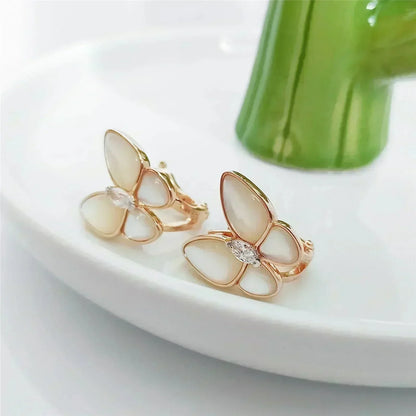 [Glow Muse]BUTTERFLY MOP DIAMOND EARRINGS