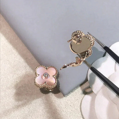 [Glow Muse]CLOVER MEDIUM 1 MOTIFS  PINK MOP DIAMOND EARRINGS