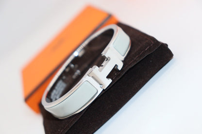 [Glow Muse]H LIGHT BLUE BRACELET
