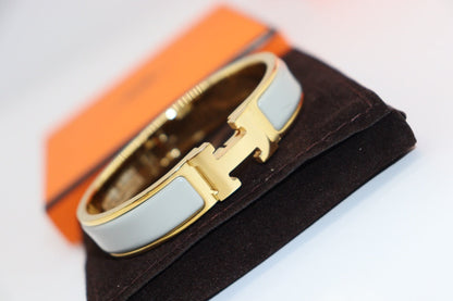 [Glow Muse]H LIGHT BLUE BRACELET