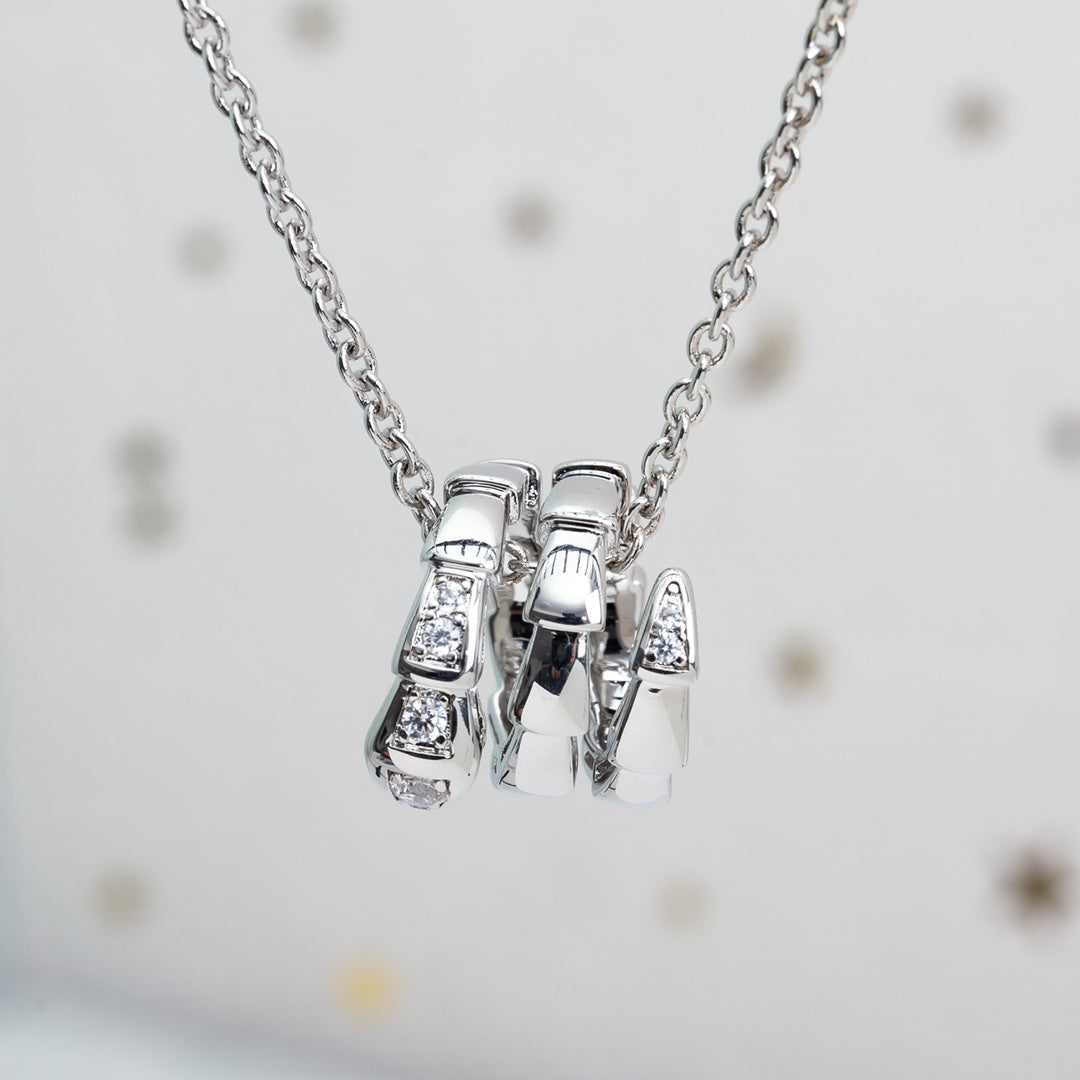 [Glow Muse]SERPENTI SILVER NECKLACE DIAMOND