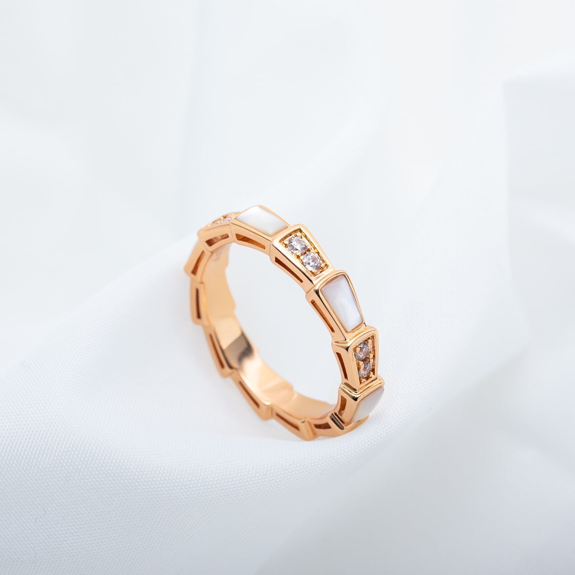 [Glow Muse]SERPENTI RING PINK GOLD DIAMOND MOP 3MM