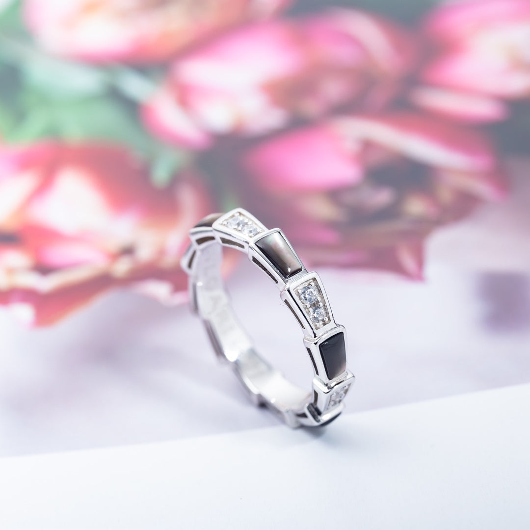 [Glow Muse]SERPENTI RING SILVER  DIAMOND BLACK MOP 3MM