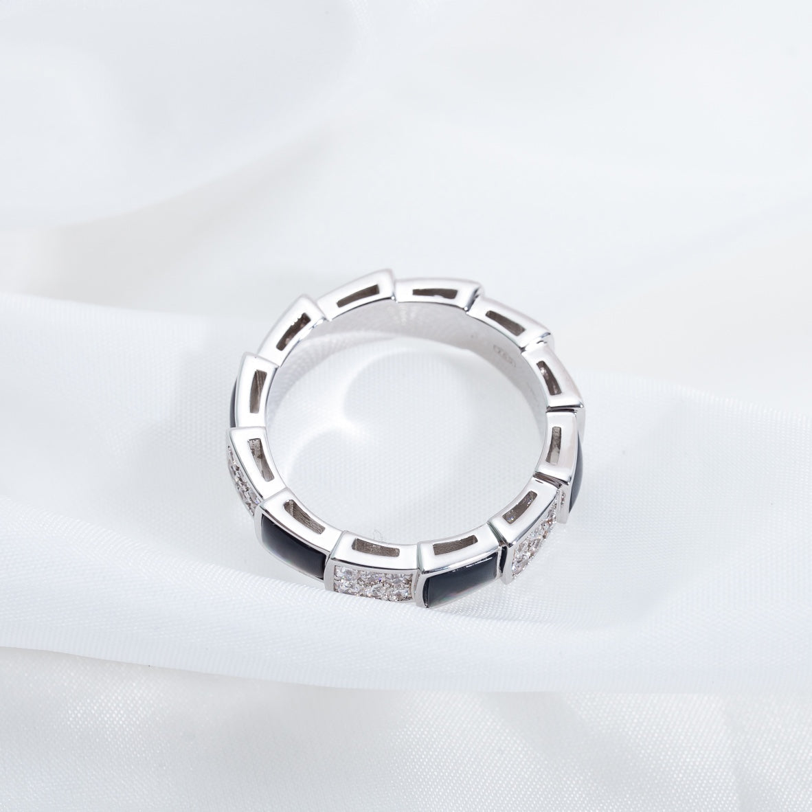 [Glow Muse]SERPENTI RING SILVER DIAMOND BLACK MOP 4MM