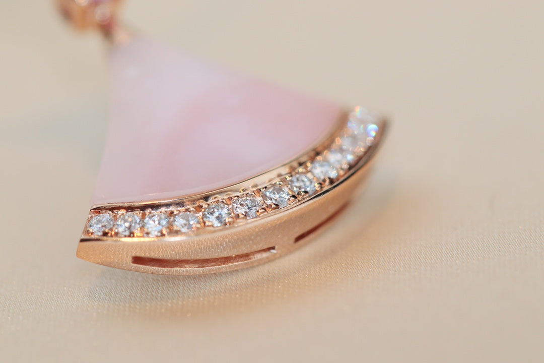 [Glow Muse]DREAM NECKLACE PINK MOP DIAMOND