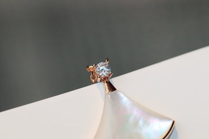 [Glow Muse]DREAM NECKLACE WHITE MOP PINK GOLD 1 DIAMOND