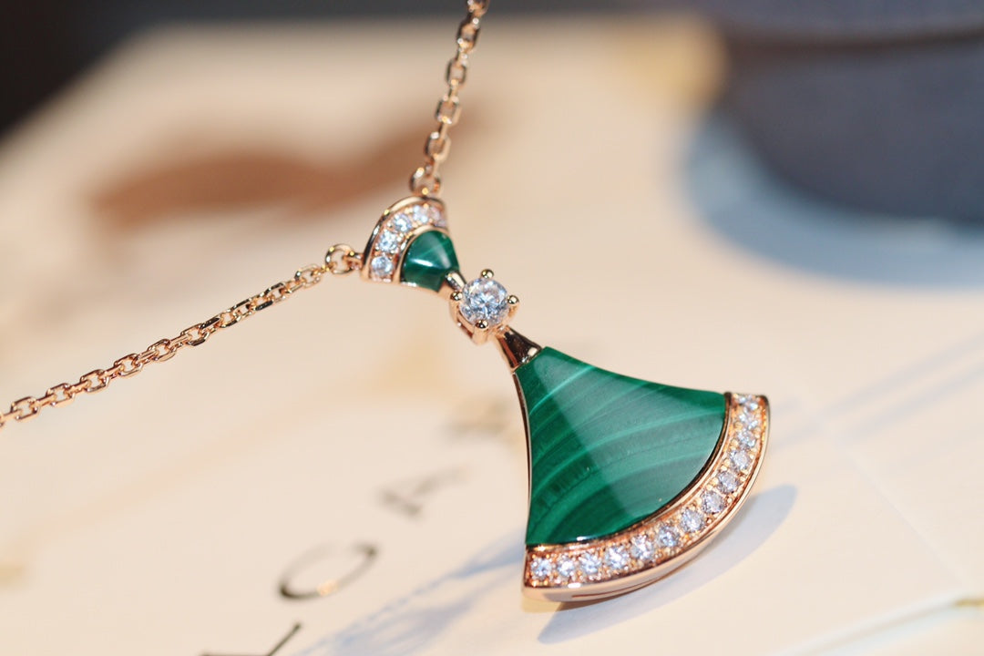 [Glow Muse]DREAM NECKLACE MALACHITE DIAMOND