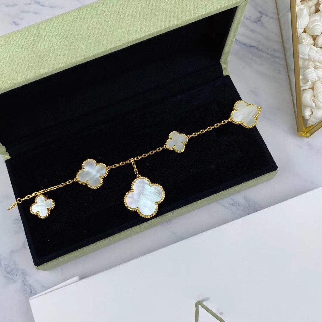 [Glow Muse]MAGIC CLOVER MOP GOLD BRACELET 5 MOTIFS