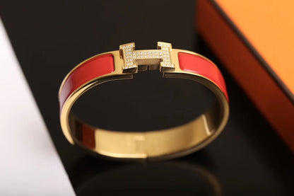[Glow Muse]H BRACELET GOLD DIAMOND