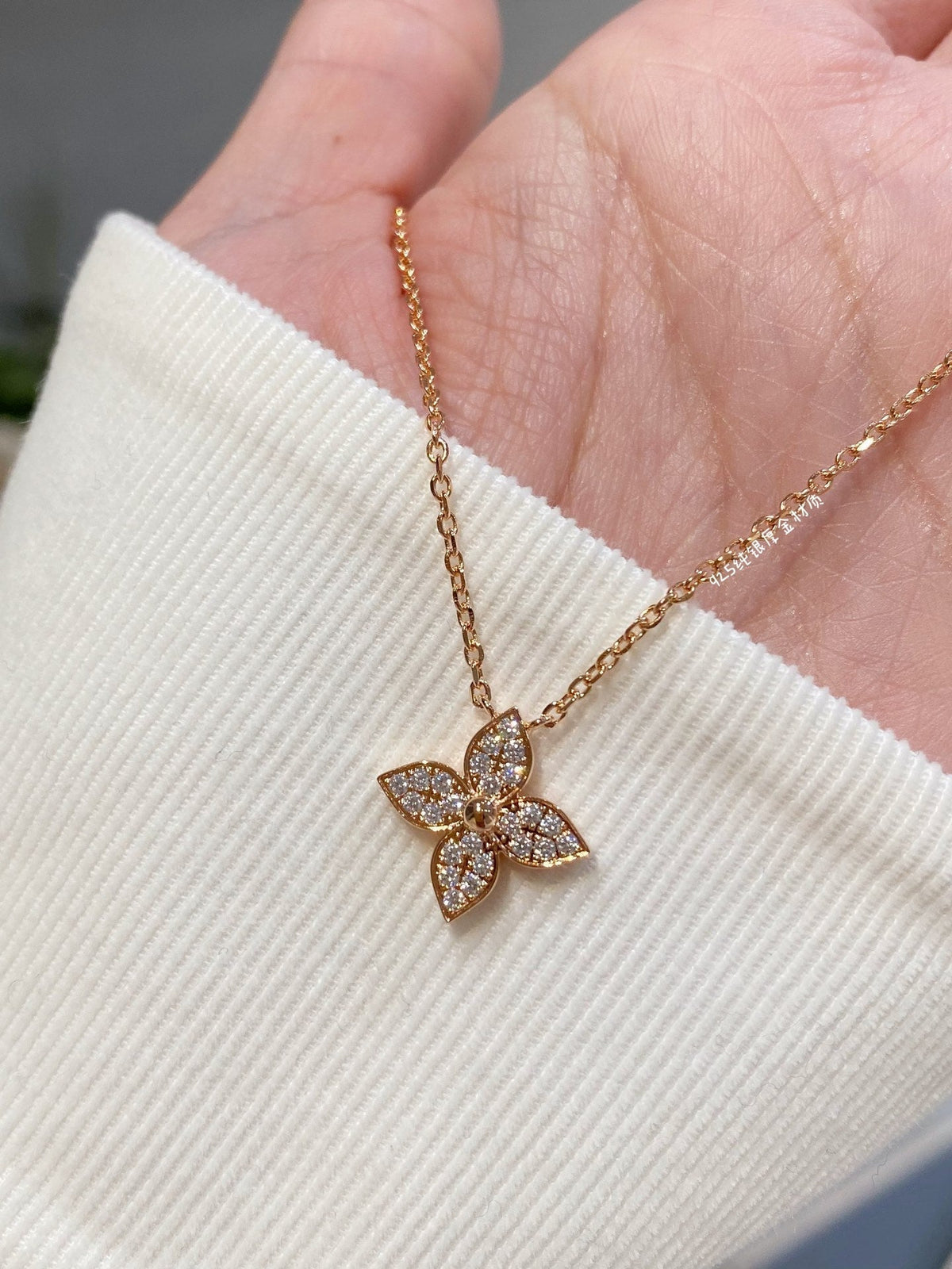 [Glow Muse]STAR DIAMOND NECKALCE