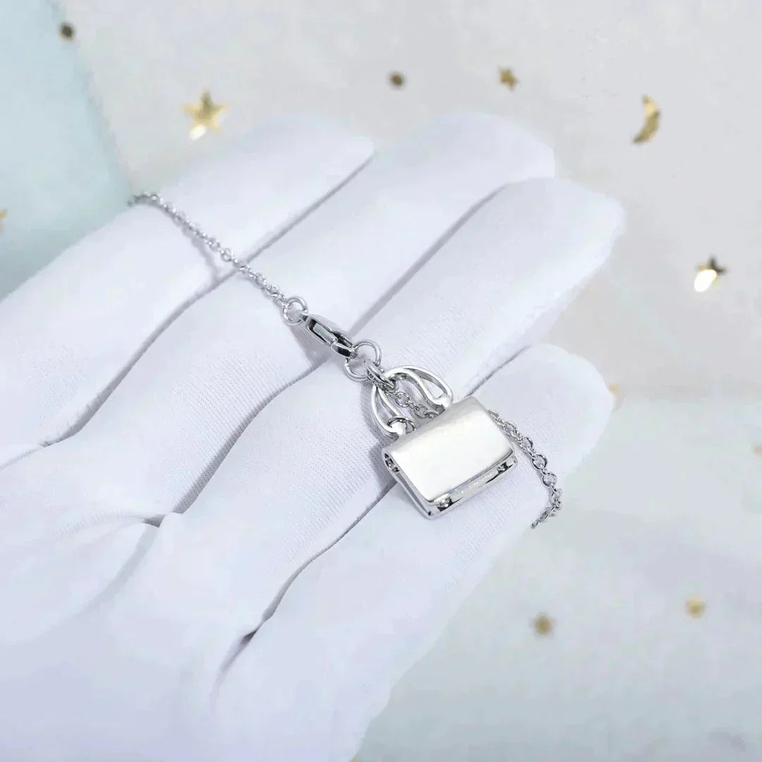 [Glow Muse]AMULETTE PEDANT SILVER NECKLACE