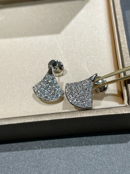 [Glow Muse]DREAM STUD EARRINGS DIAMOND