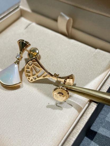 [Glow Muse]DREAM MOP 1 DIAMOND EARRINGS