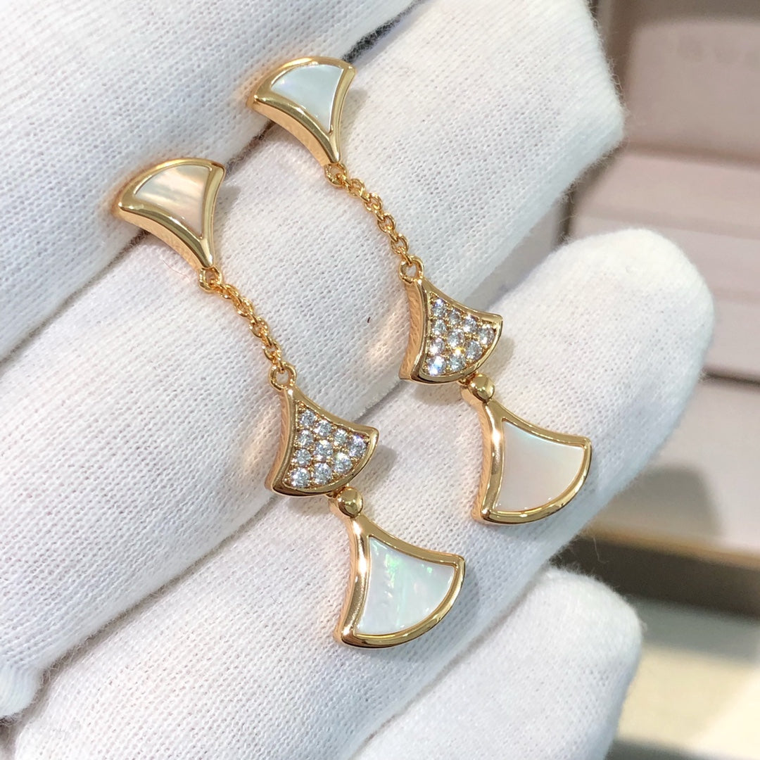 [Glow Muse]DREAM EARRINGS 3 MOTIFS DIAMOND MOP PINK GOLD