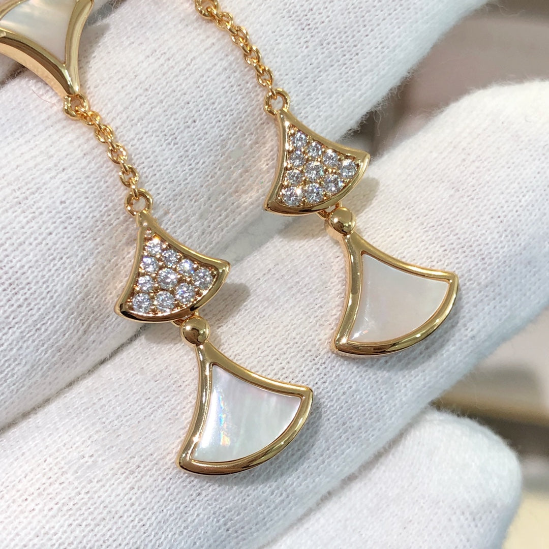 [Glow Muse]DREAM EARRINGS 3 MOTIFS DIAMOND MOP PINK GOLD