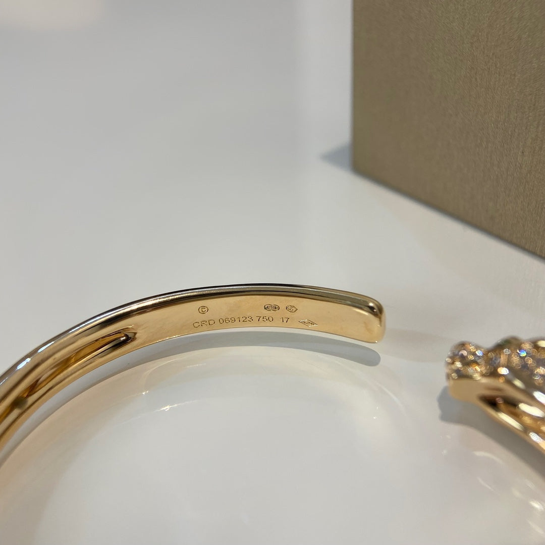 [Glow Muse]PANTHERE GOLD DIAMOND OPEN BRACELET