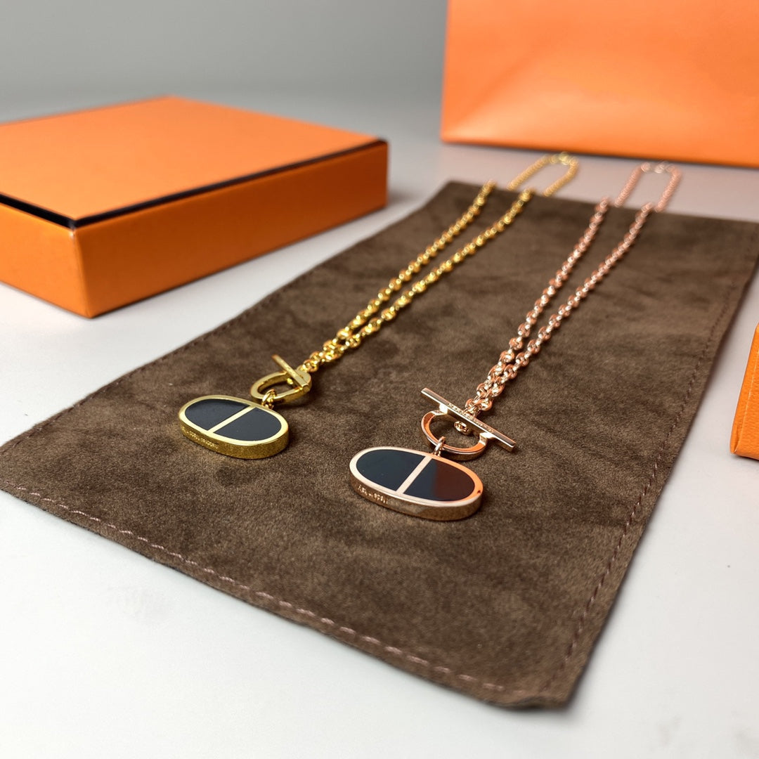 [Glow Muse]CHAINE VERSO BLACK CERAMIC NECKLACE