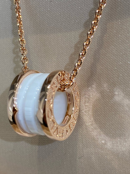 [Glow Muse]ZERO 1 WHITE CERAMIC PINK GOLD NECKLACE