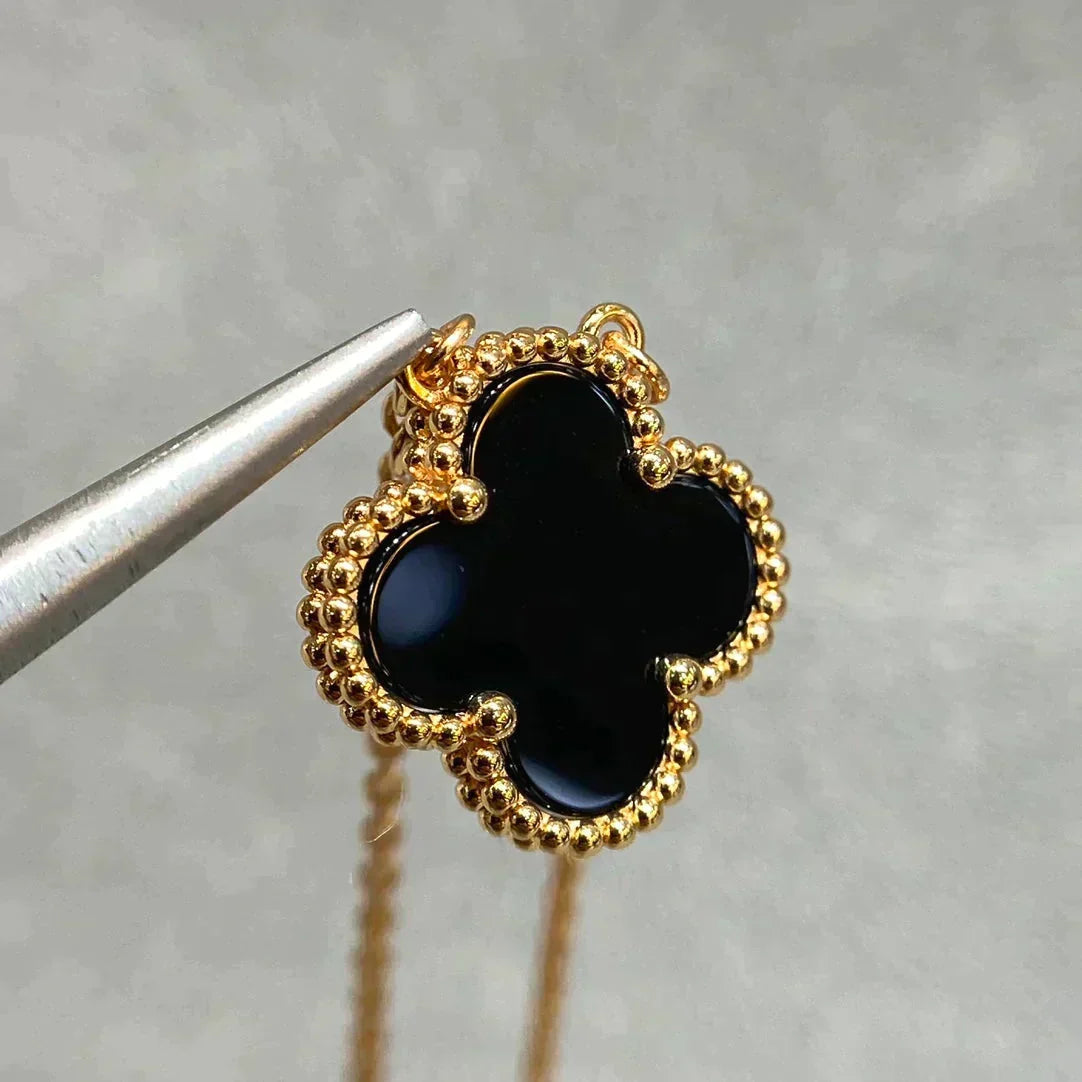 [Glow Muse]CLOVER 15MM BLACK ONYX SINGLE FLOWER NECKLACE