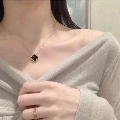 [Glow Muse]CLOVER 15MM BLACK ONYX SINGLE FLOWER NECKLACE