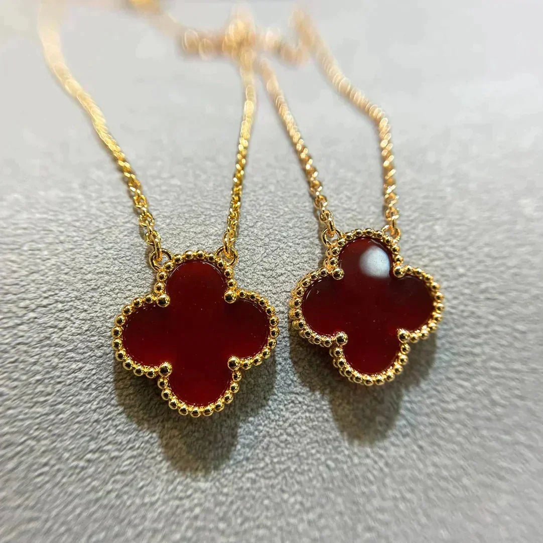 [Glow Muse]CLOVER 15MM CARNELIAN SINGLE FLOWER NECKLACE