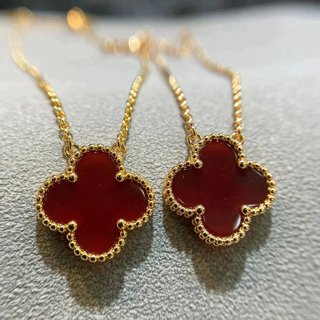 [Glow Muse]CLOVER 15MM CARNELIAN SINGLE FLOWER NECKLACE