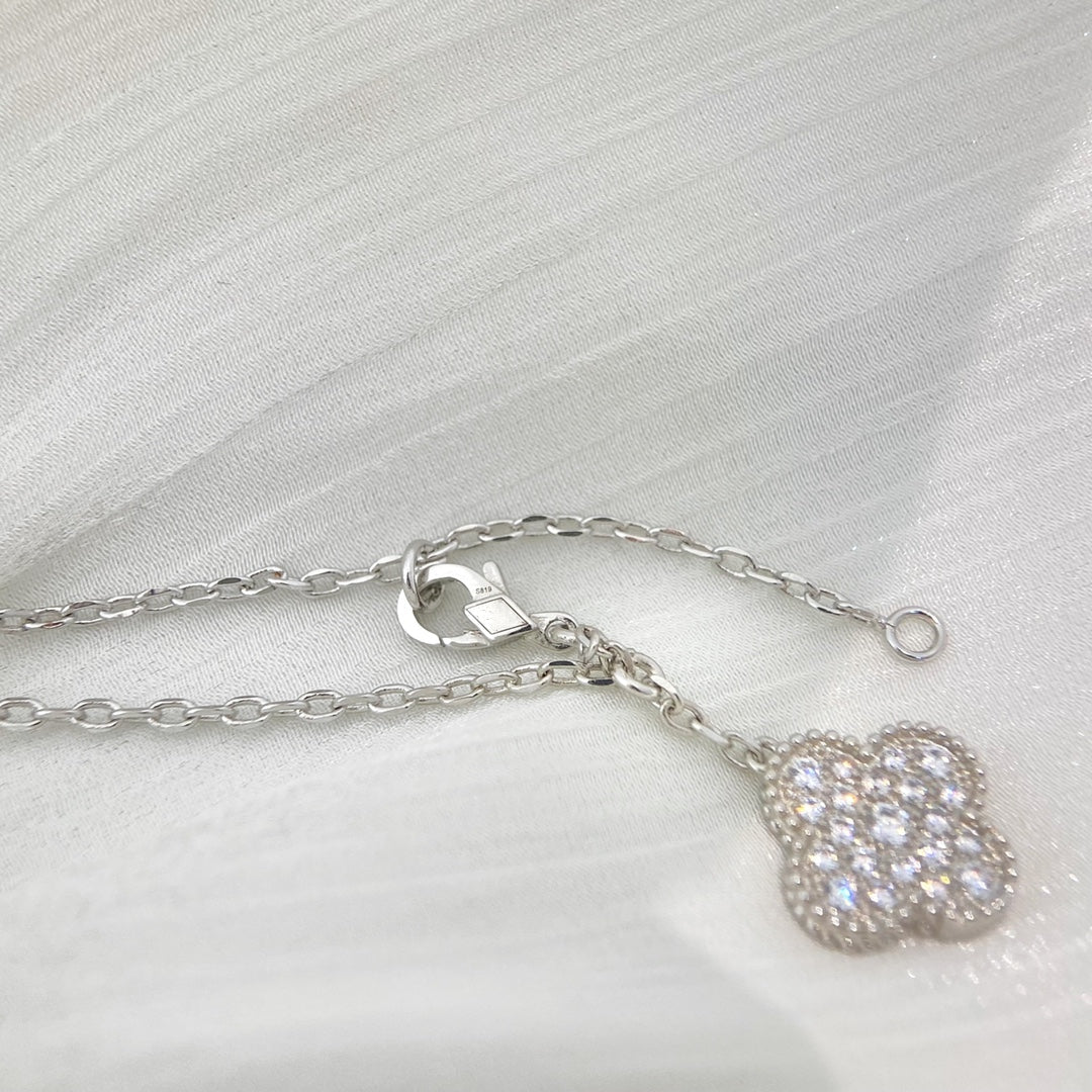 [Glow Muse]CLOVER 5 MOTIFS SILVER DIAMONDS NECKLACE