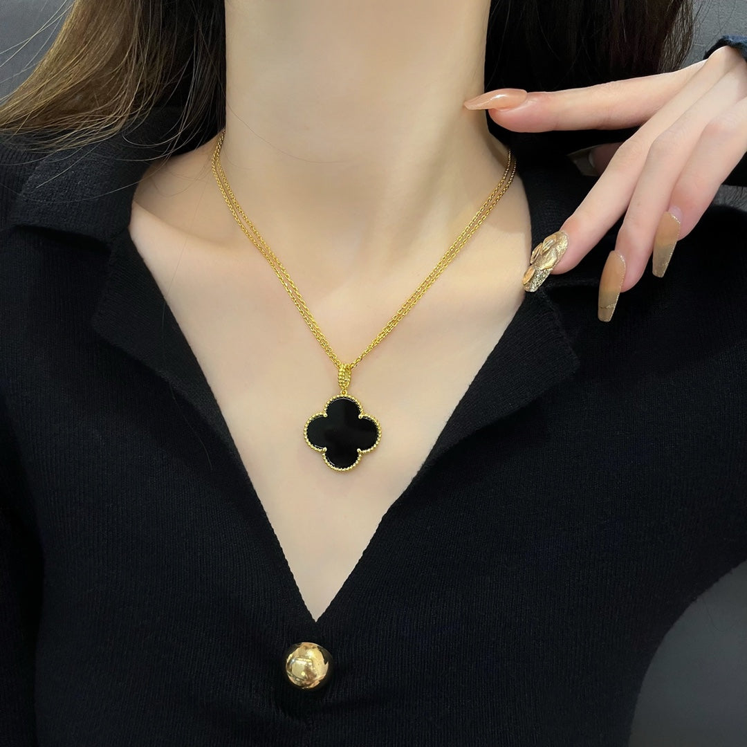 [Glow Muse]CLOVER 25MM NECKLACE GOLD ONYX