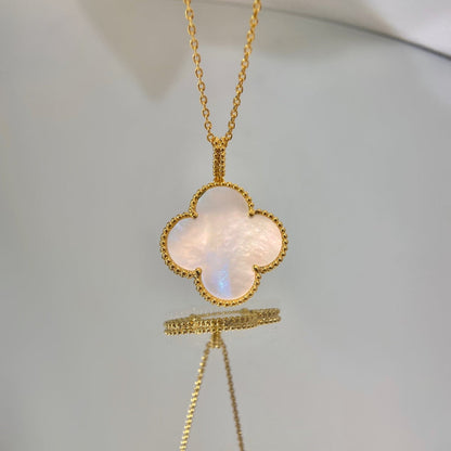 [Glow Muse]CLOVER 25MM MOP LARGE PENDANT NECKLACE