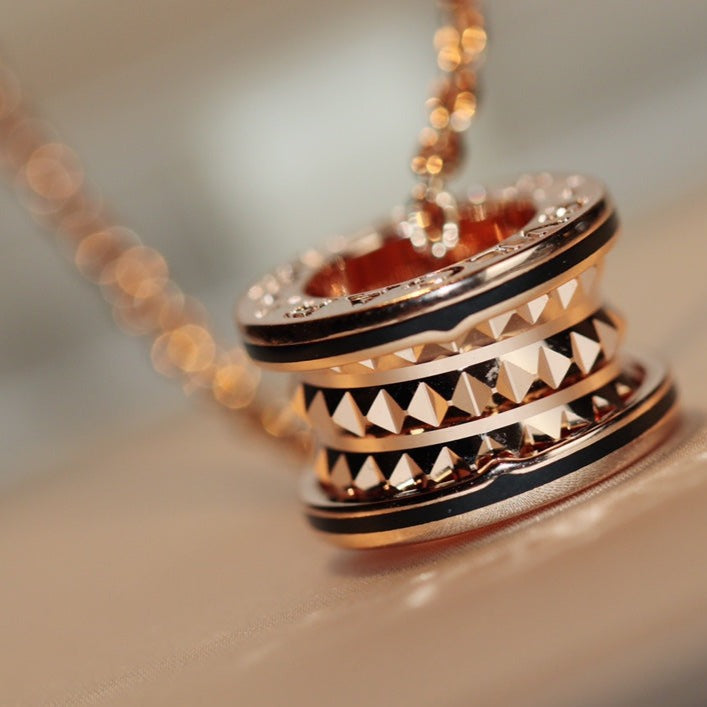 [Glow Muse]ZERO 1 ROCK PEDANT PINK GOLD BLACK NECKLACE