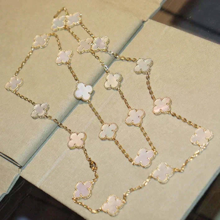 [Glow Muse]CLOVER 20 MOTIFS WHITE MOP NECKLACE