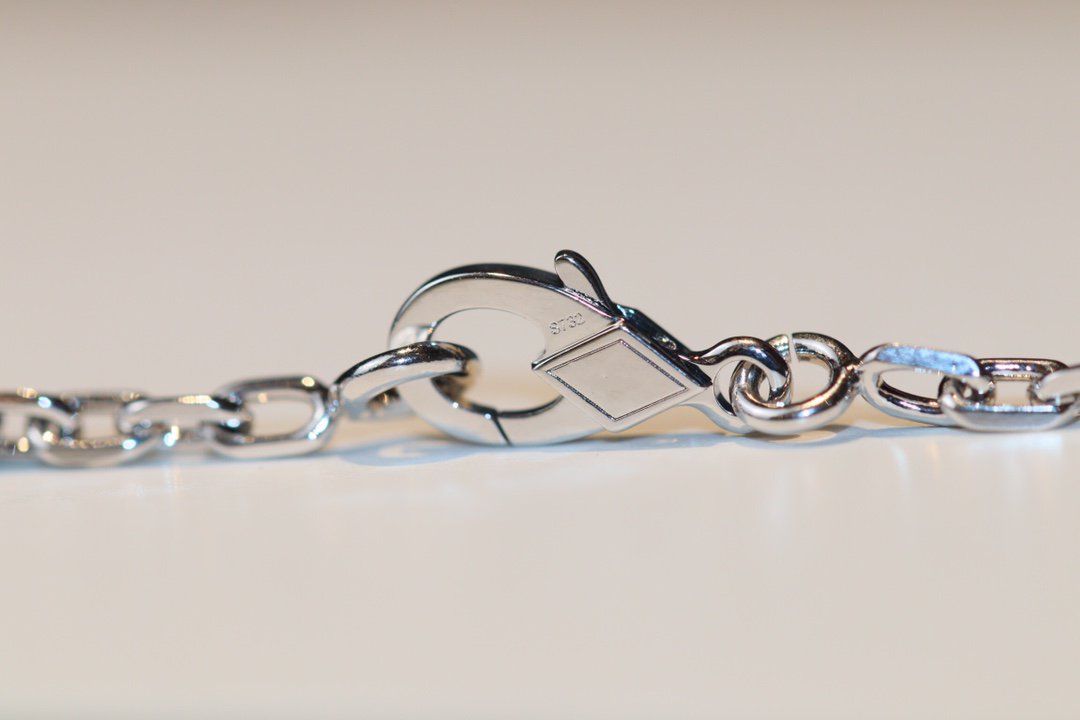 [Glow Muse]CLOVER 20 MOTIFS ONYX DIAMOND SILVER