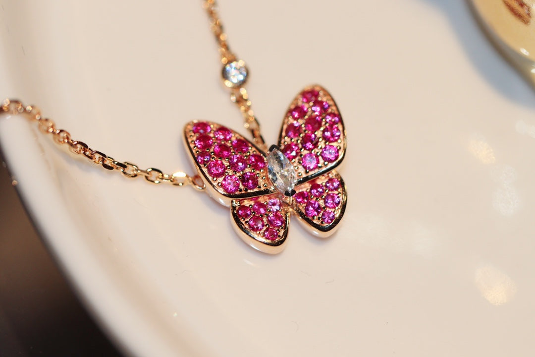 [Glow Muse]BUTTERFLY RED DIAMOND ROSE GOLD NECKLACE